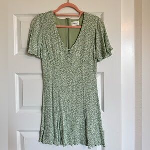 Sugarlips Green Flutter Sleeve Midi Sundress